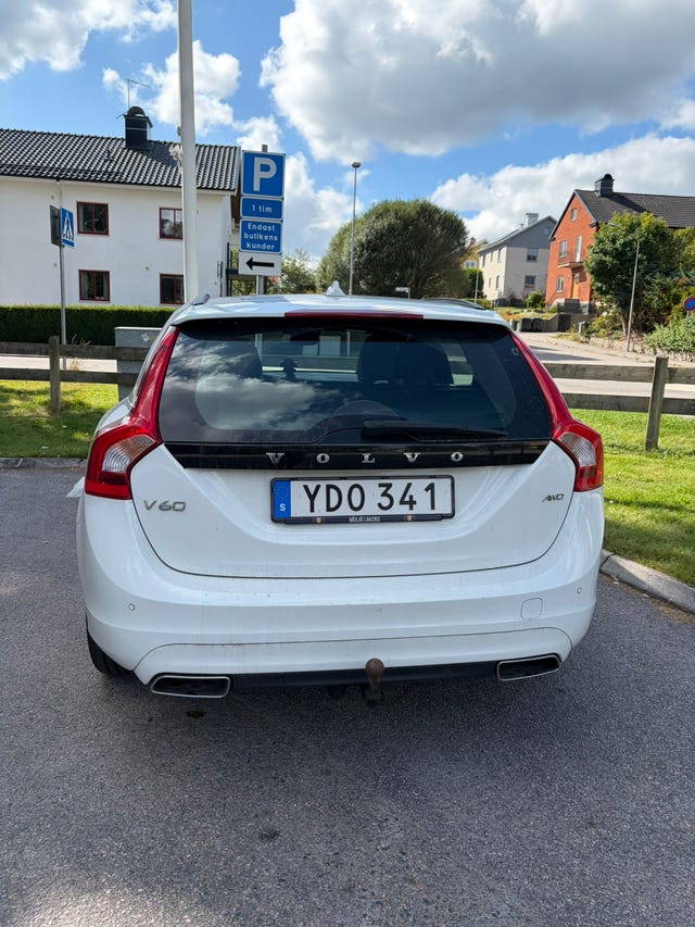 Volvo V60 2017