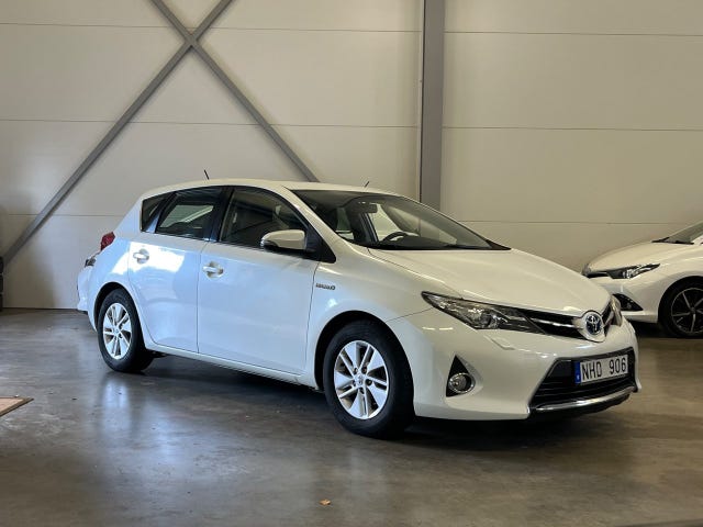 Toyota Auris 2013