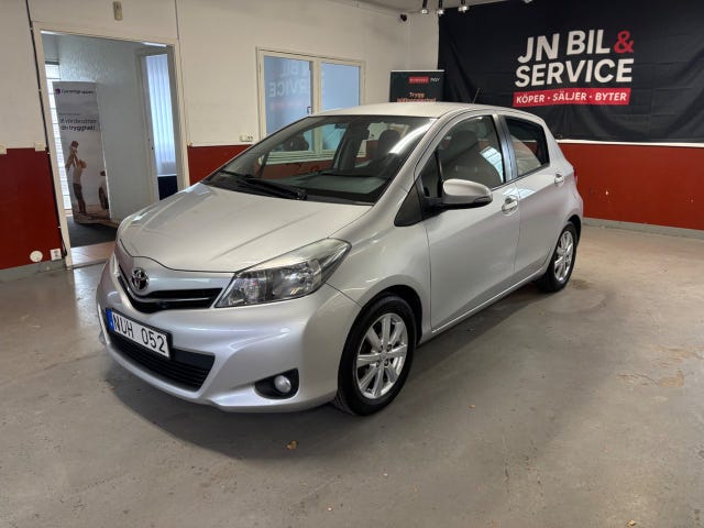 Toyota Yaris 2012