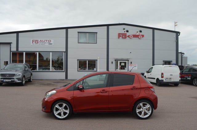 Toyota Yaris 2012