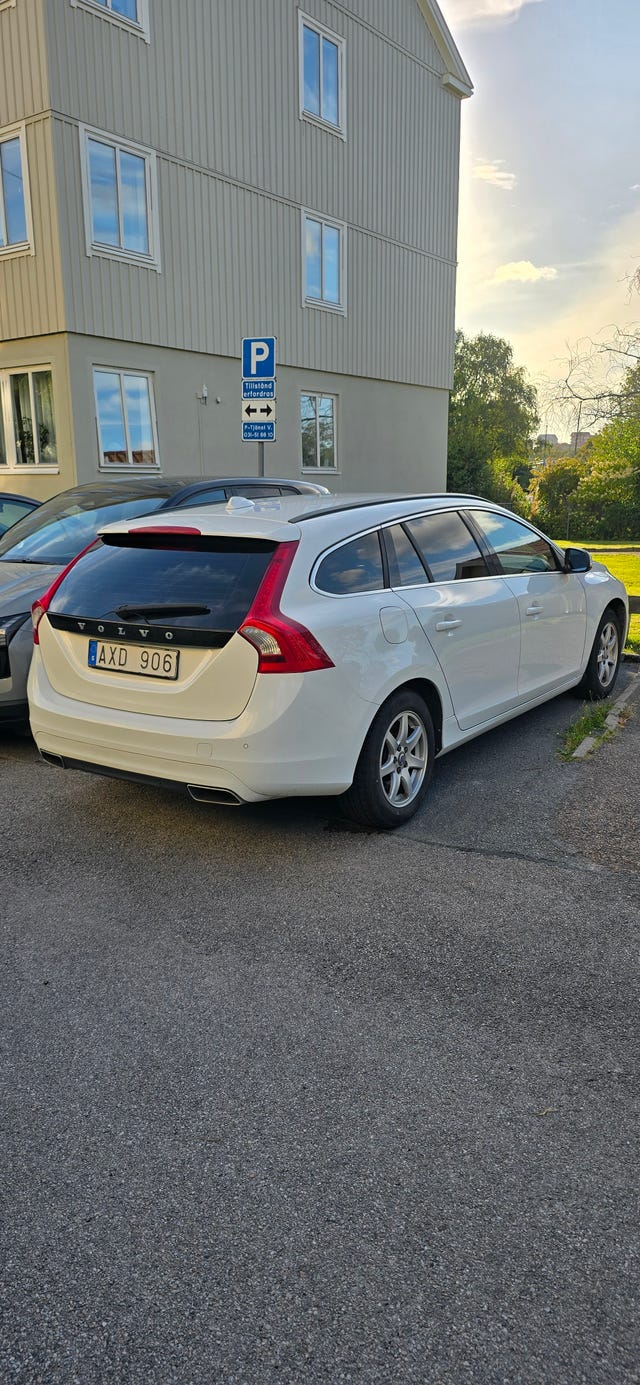 Volvo V60 2014 – bild 2