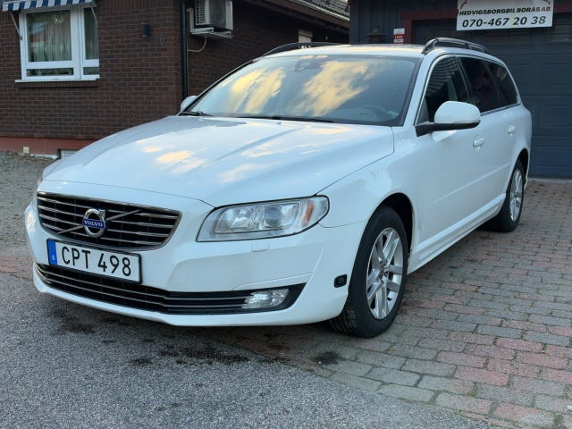 Volvo V70 2015