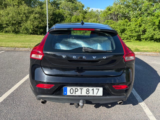 Volvo V40 2014