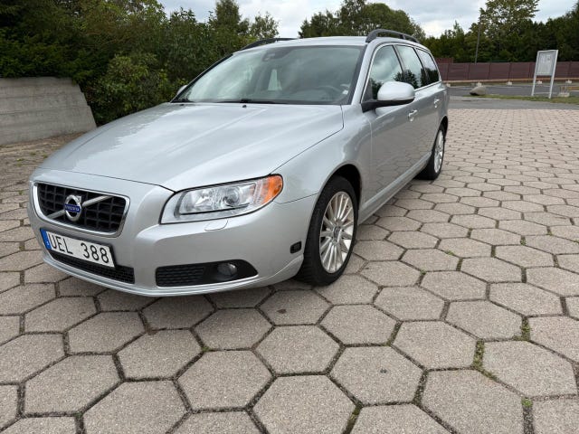 Volvo V70 2013