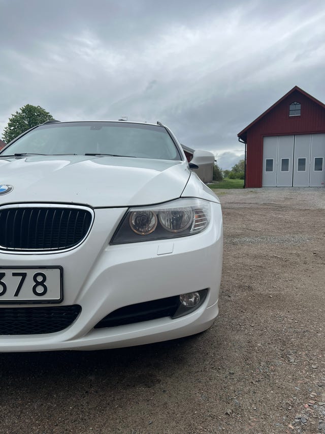 BMW 320d 2012 – bild 4