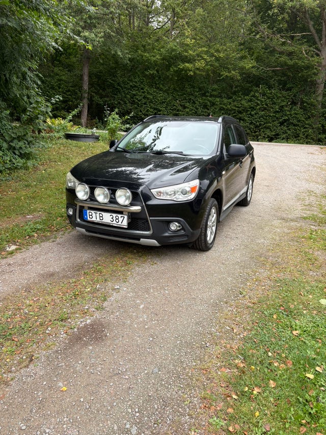 Mitsubishi ASX 2011