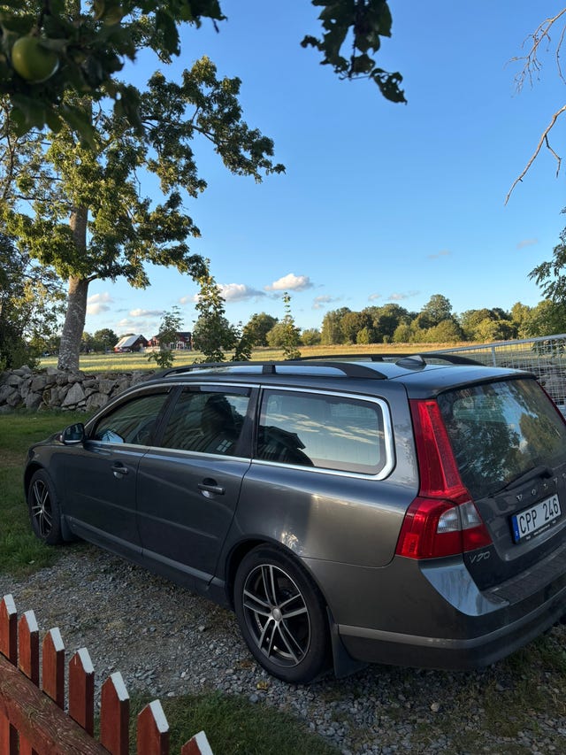 Volvo V70 2011 – bild 2