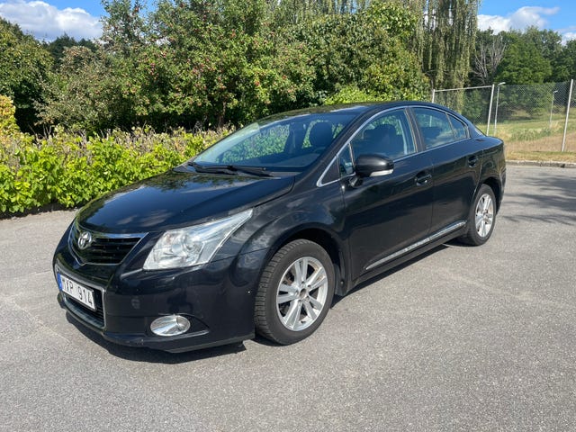 Toyota Avensis 2010