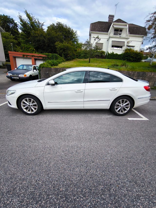 Volkswagen Passat CC 2012 – bild 2