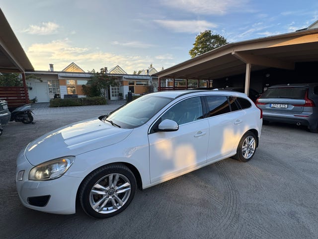 Volvo V60 2013
