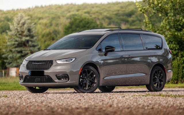 Chrysler Pacifica 2023