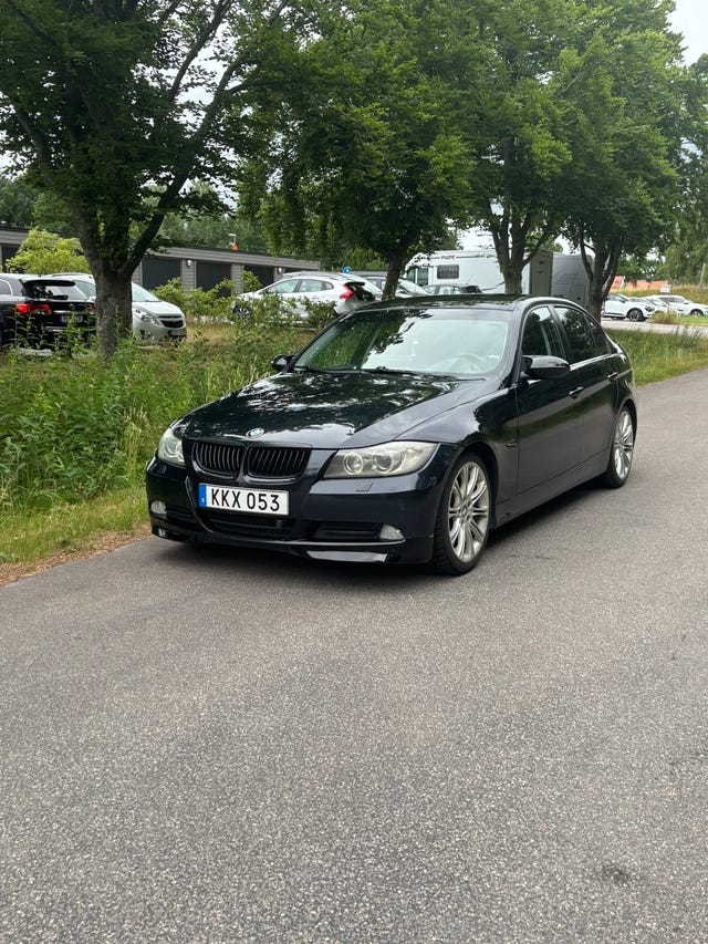 BMW 320d 2008