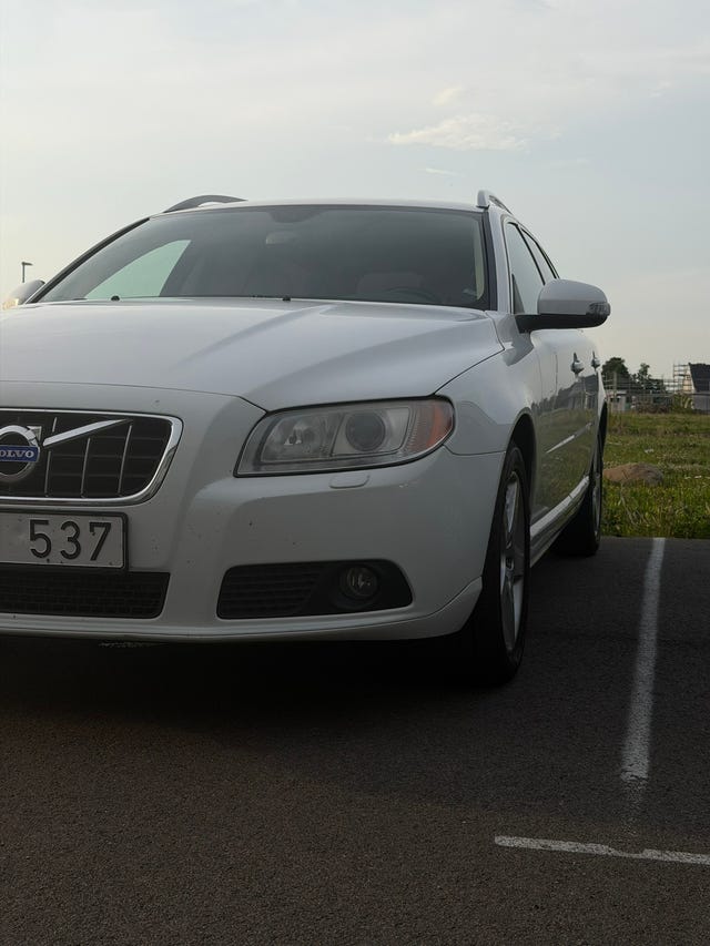 Volvo V70 2010