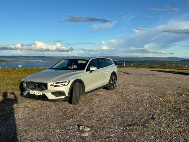 Volvo V60 Cross Country 2022 – bild 4