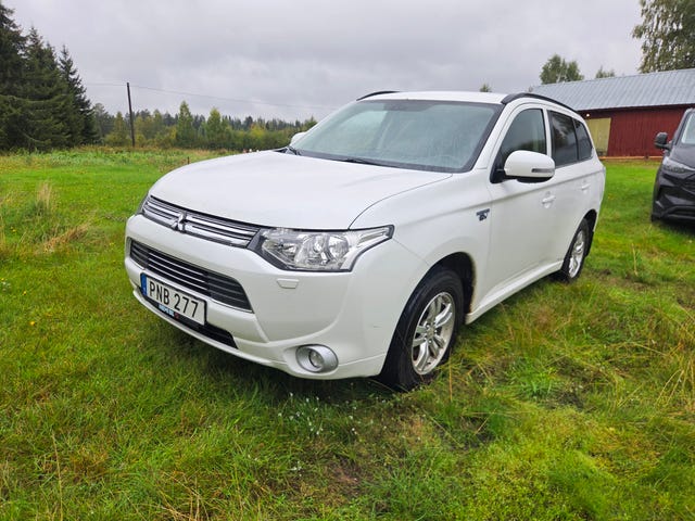 Mitsubishi Outlander 2014