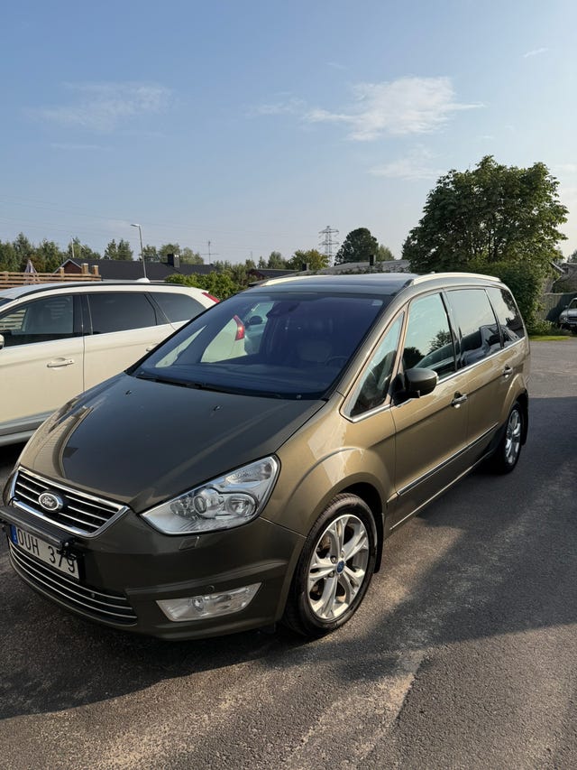 Ford Galaxy 2013