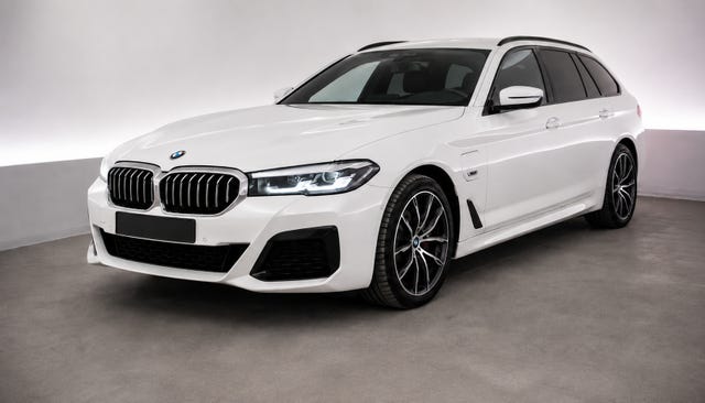 BMW 530e 2023
