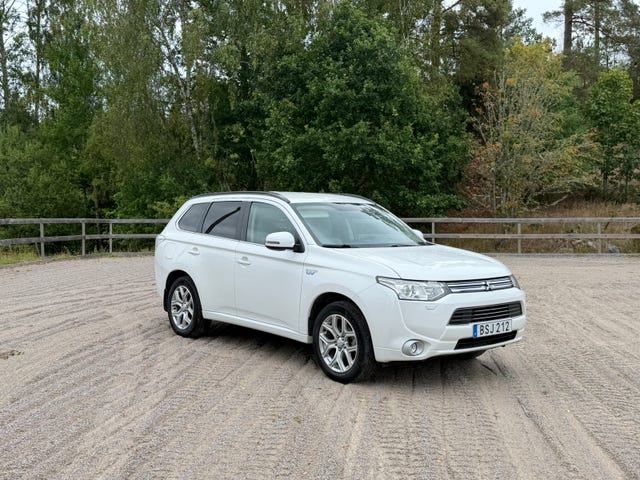 Mitsubishi Outlander 2014