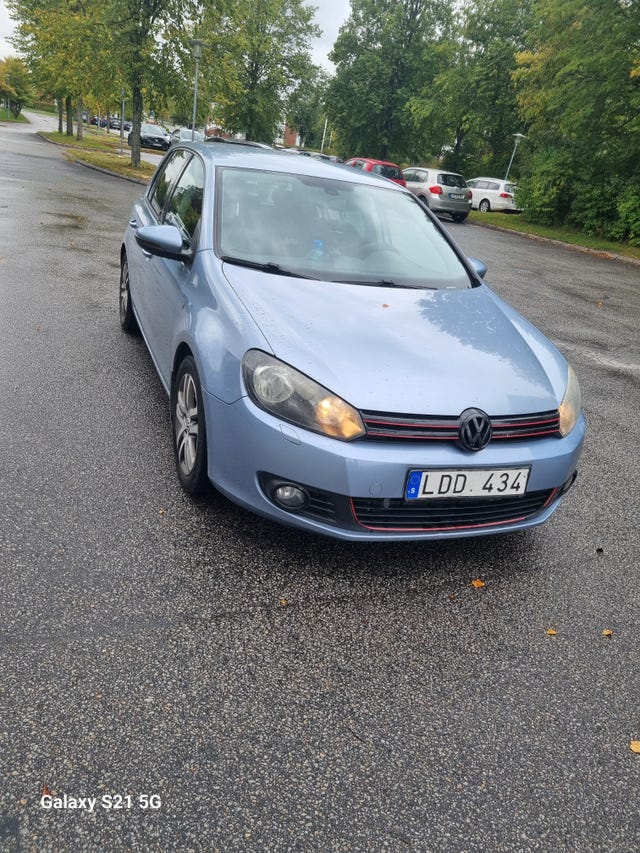 Volkswagen Golf VI 2011