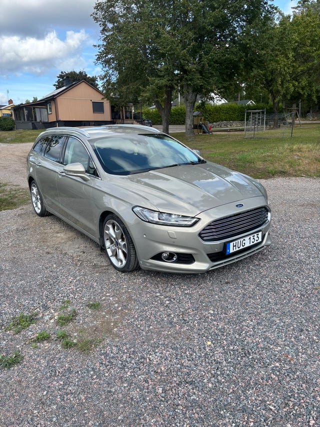 Ford Mondeo 2015