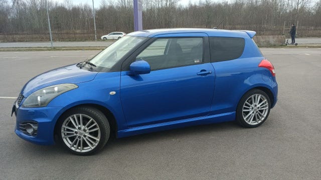 Suzuki Swift 2012