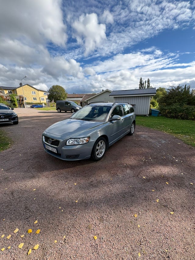 Volvo V50 2011
