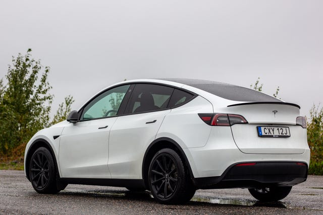 Tesla Model Y 2021