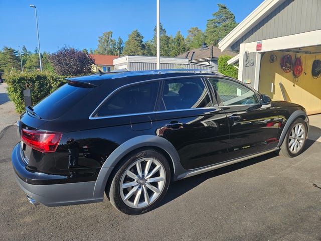 Audi A6 allroad 2016