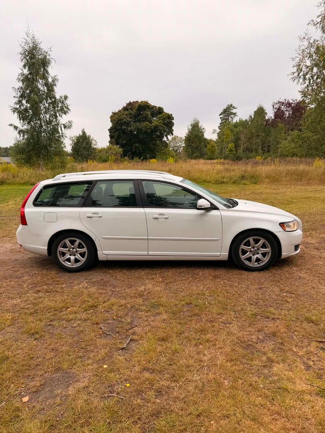 Volvo V50 2012 – bild 2