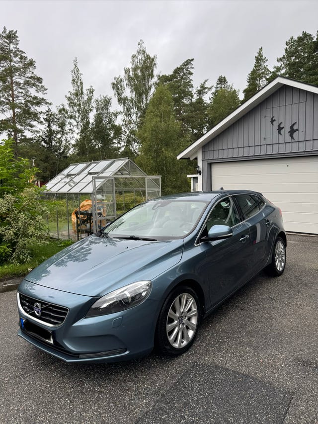 Volvo V40 2013