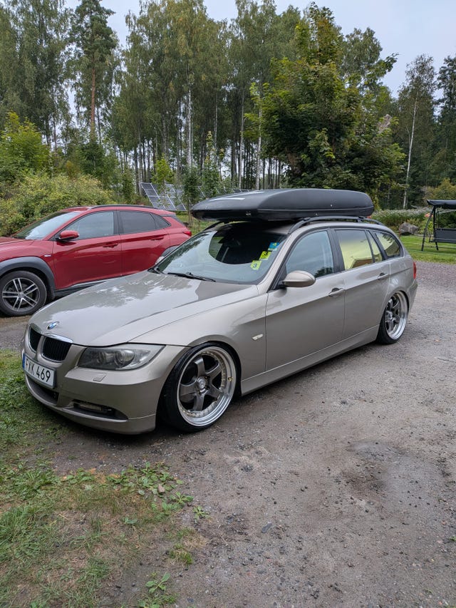 BMW 320d 2008