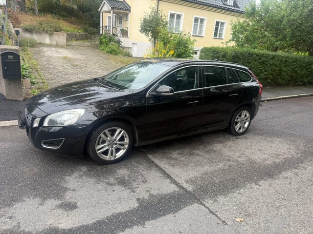 Volvo V60 2011