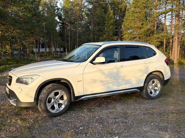 BMW X1 2012