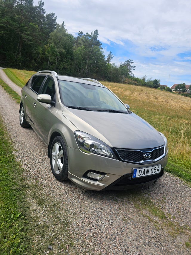 Kia Ceed 2012
