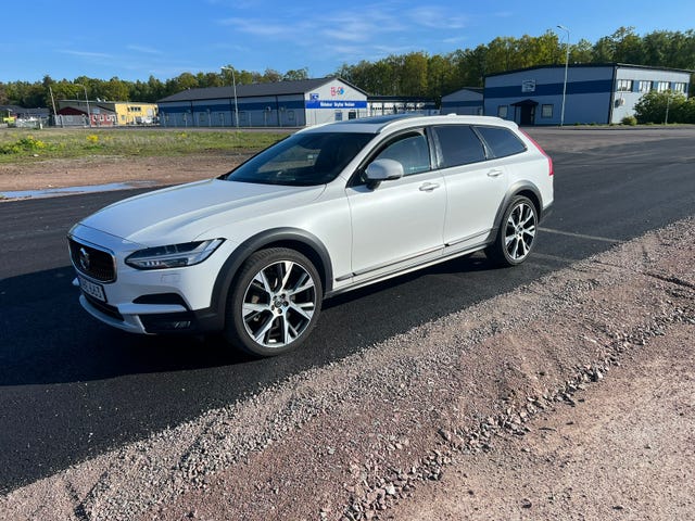 Volvo V90 Cross Country 2018