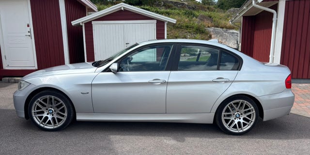 BMW 318i 2006