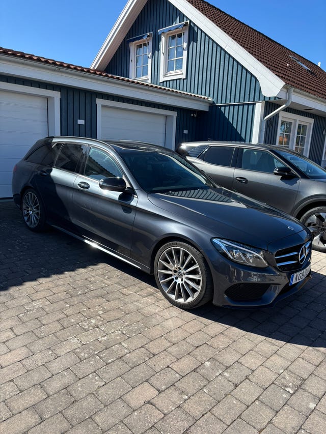 Mercedes-Benz C220 2016