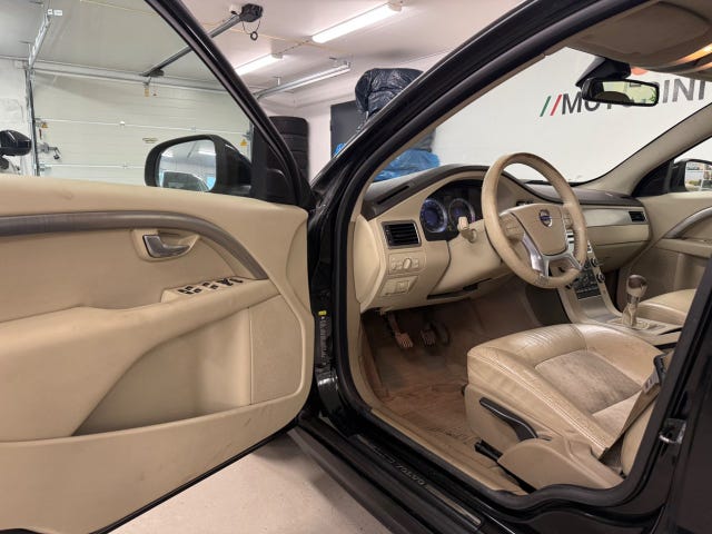 Volvo V70 2010 – bild 4