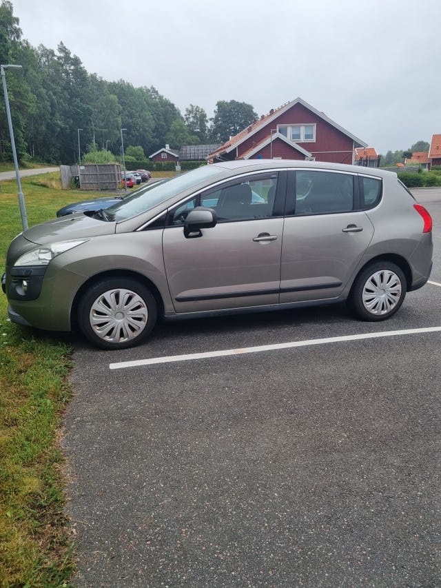 Peugeot 3008 2010