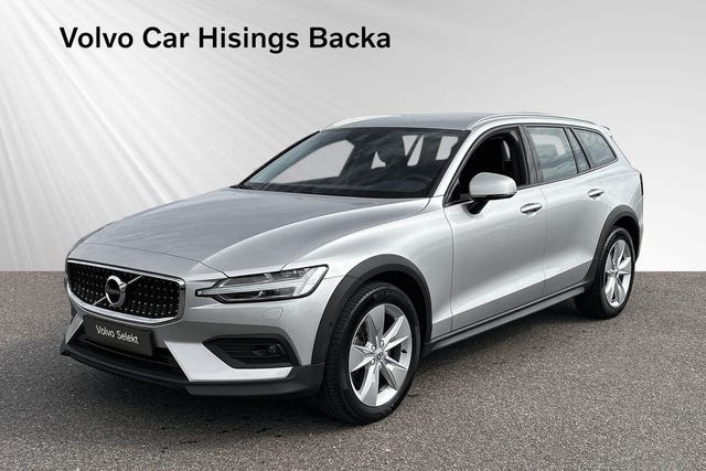 Volvo V60 Cross Country 2021