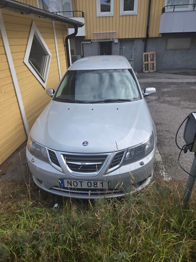 Saab 9-3 2010