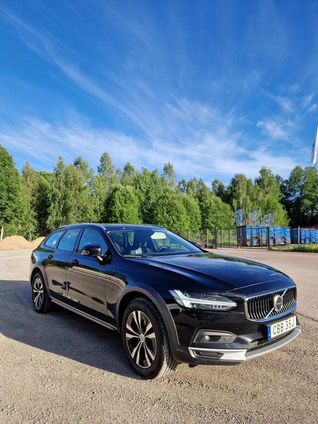 Volvo V90 Cross Country 2021
