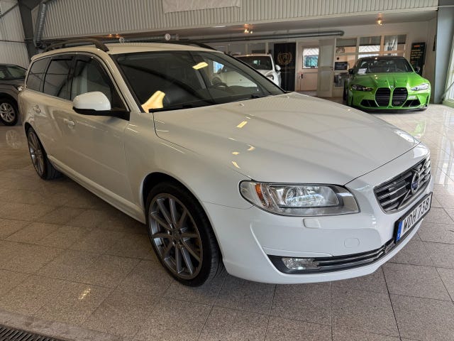 Volvo V70 2016
