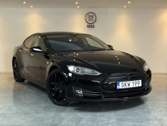 Tesla Model S 2013