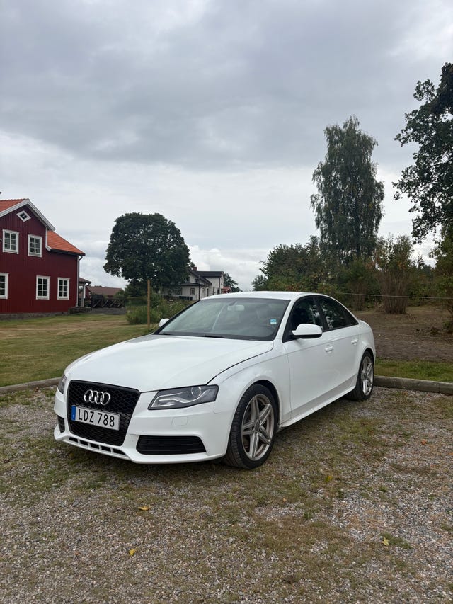 Audi A4 2011