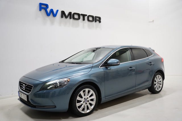 Volvo V40 2013