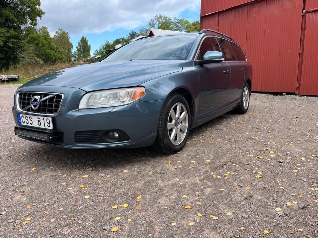 Volvo V70 2012