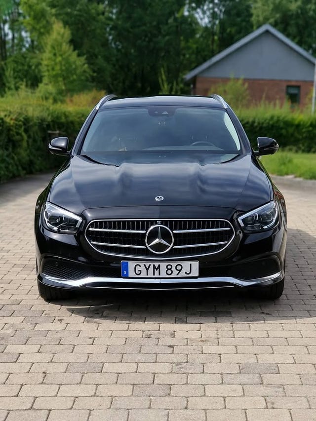 Mercedes-Benz E300 2021