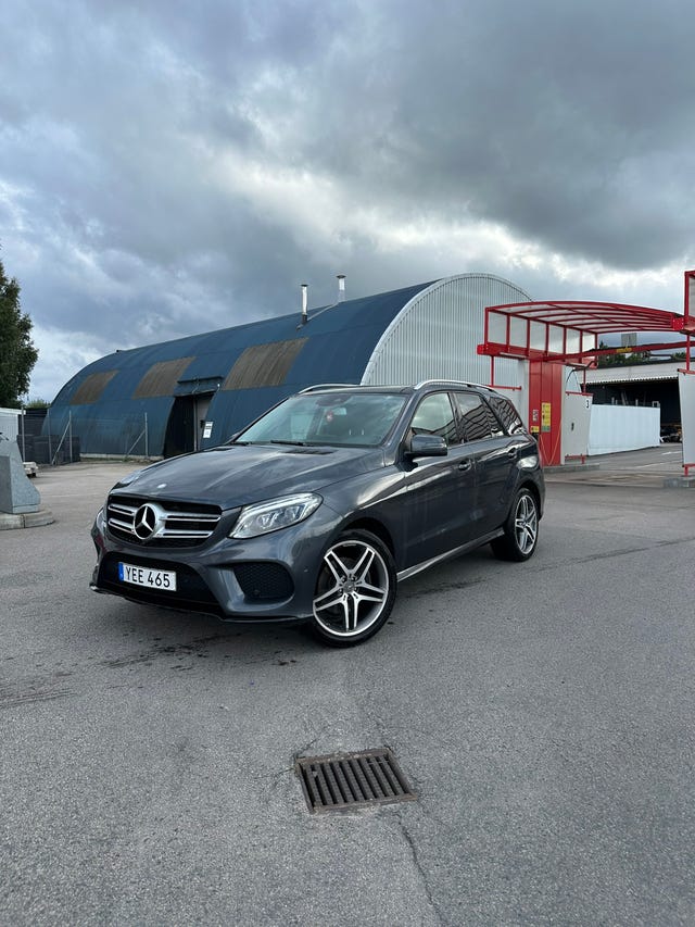 Mercedes-Benz GLE 350 d 2016