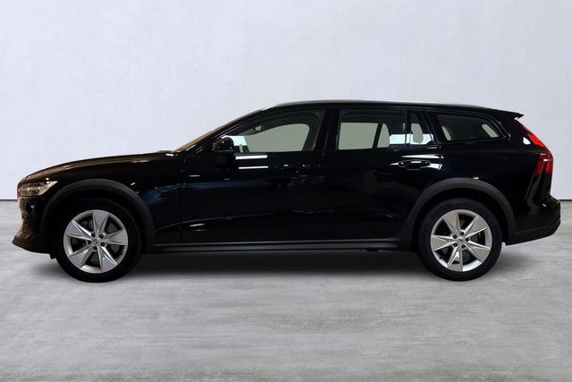 Volvo V60 Cross Country 2021 – bild 2